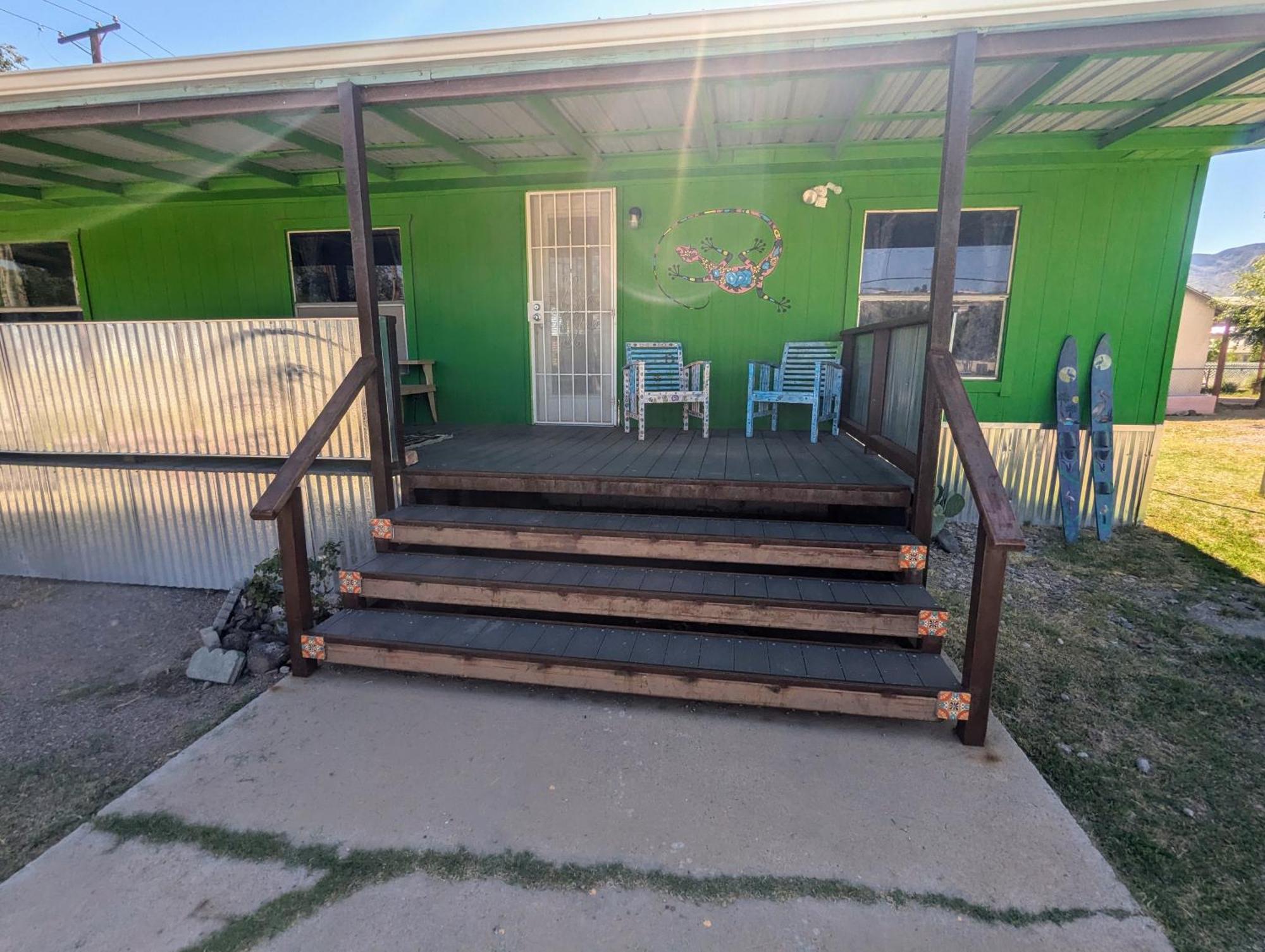 Pelican Spa Truth or Consequences Room photo
